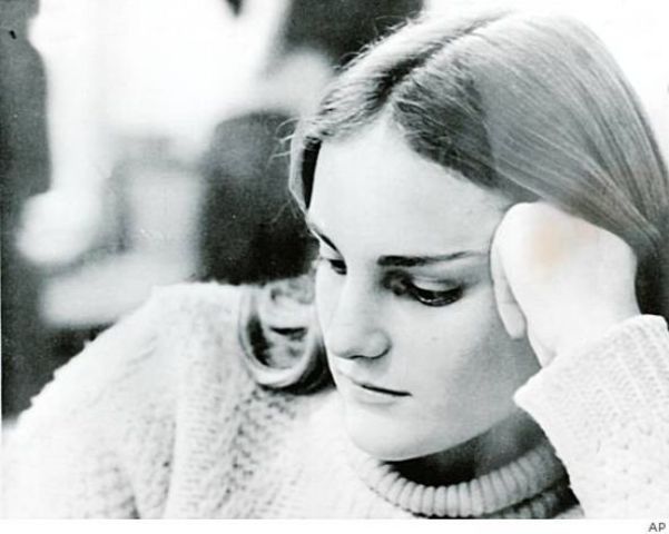 Heiress Patty Hearst kidnapped