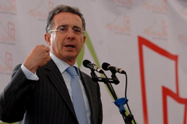 Conversacion entre Uribe y el ELN
