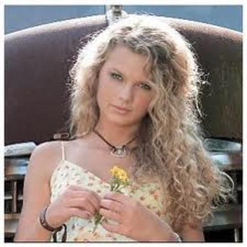 Taylor starts her journey as a singer