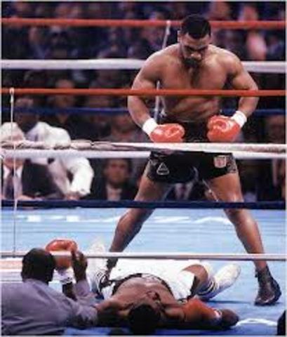 Mike Tyson VS Micheal Spinks