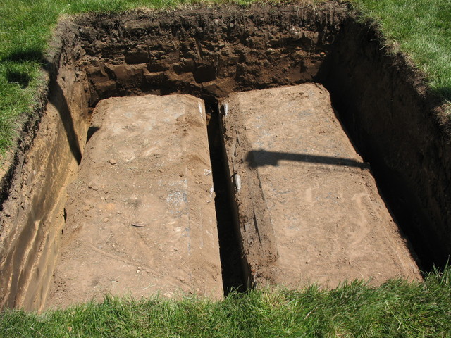 Jacks Parents die leaving him some money