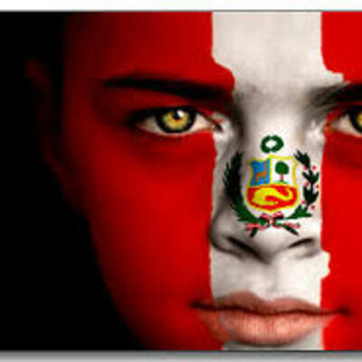 Timeline: Evolucion del estado y constituciones del Peru