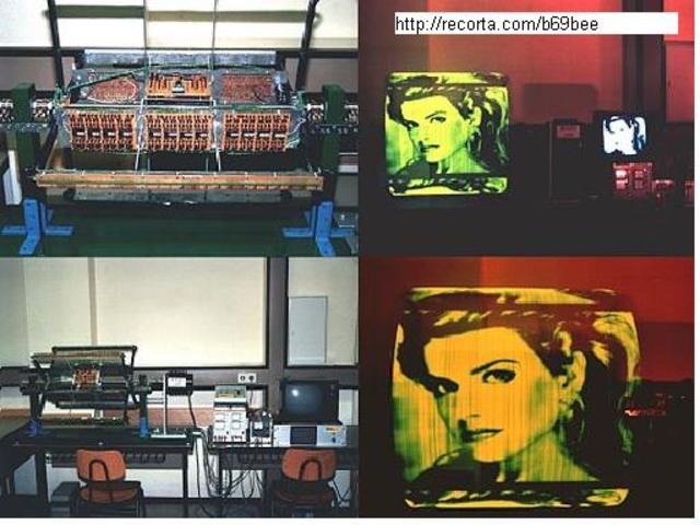 John Logie Baird, usando el disco explorador de imagen de Nipkow, logra trasmitir imágenes por ondas de radio. Nacía la Televisión electromecánica