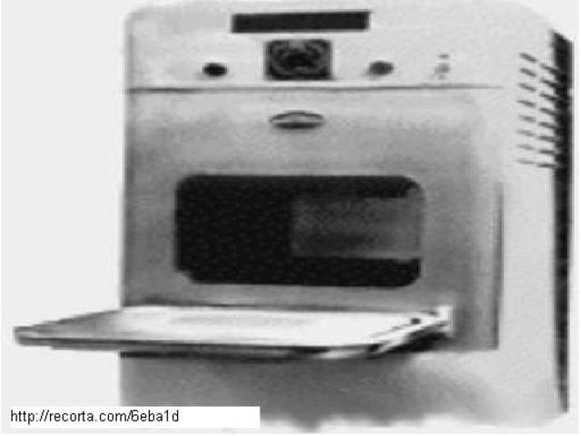Percy Spencer, Inventa el Horno de Microondas.
