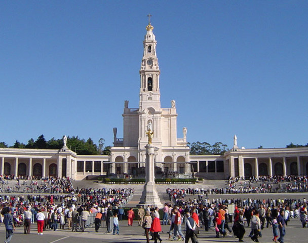 Architecture: Fatima Church in Portugal