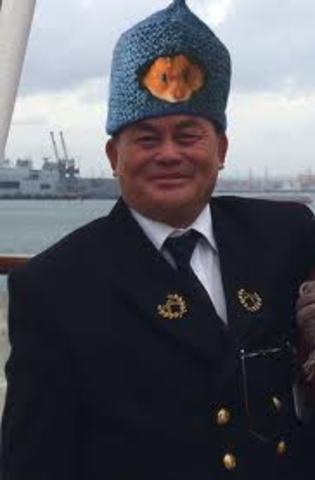 Invents the hamster hat