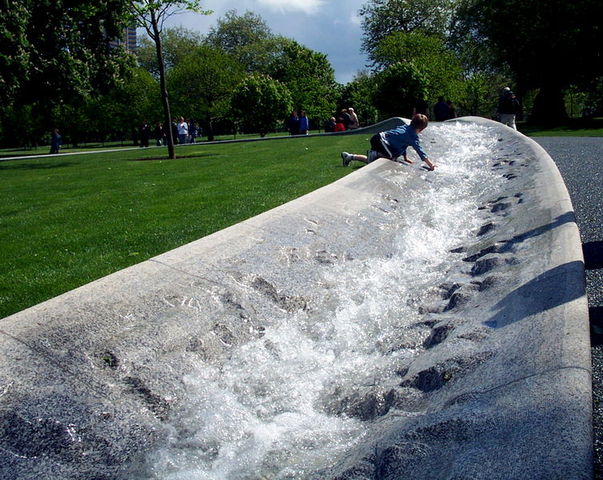 Princess Diana Memorial Fountain