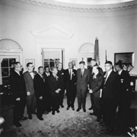 1963 All-American Team meets President John F. Kennedy