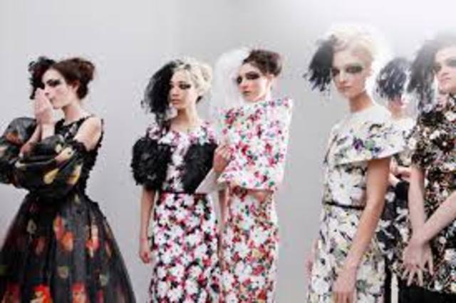 The prints of flowers are the most secondhand