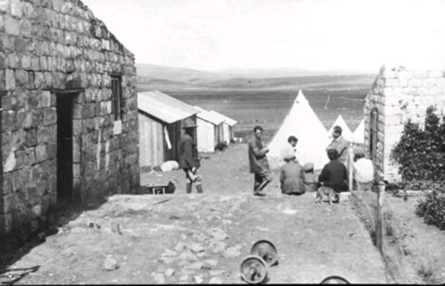 Jaartal: Stichting eerstre Kiboetz in Palestina