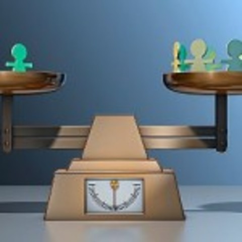 Dispõe sobre a política de resseguro, retrocessão e sua intermediação