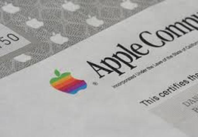 Apple Computer goes public