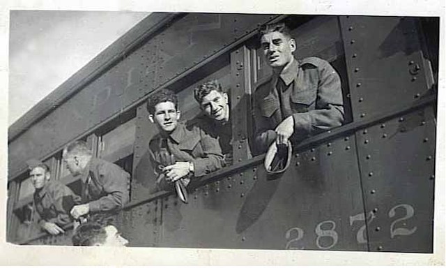 Canadian Troops Arrive in Hong Kong