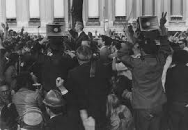 Democratic Nationa; Convention "The whole world is watching"