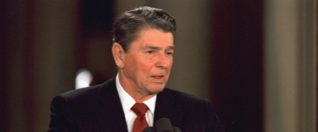 Forrest receives Jenny’s letter