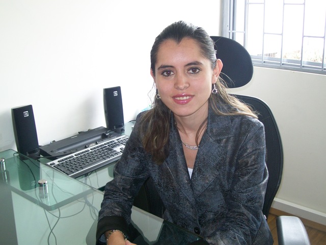 TRASLADO SOCIA AL EXTERIOR