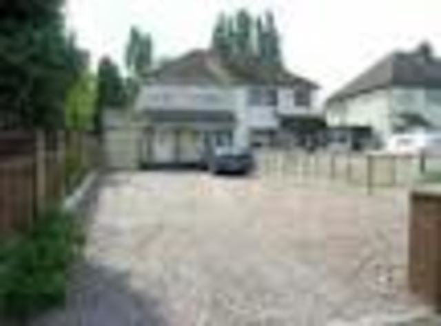 march 2007 moved to long knowle lane