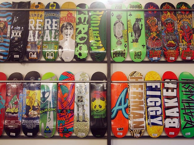 Un skate shop dans la friche