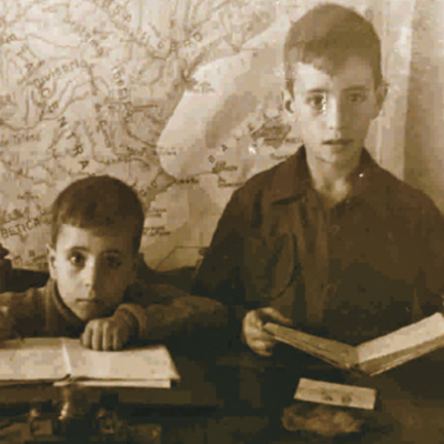 Timeline: INTRODUCCION A  LA PEDAGOGIA