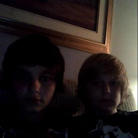 Taylor and Dustin Meet again At Ardtrea And Become Bff's!