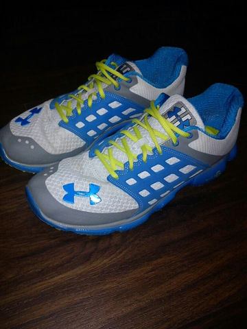 Taylor Gets New Shoes