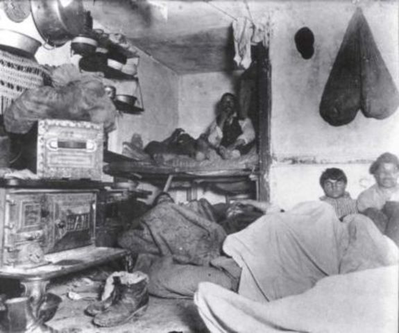 Creating my book "Slum housing in the City"