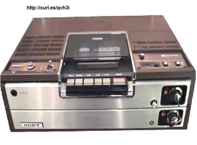 Sony lanza al mercado el sistema de grabación de audio y video analógico: Betamax.