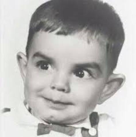 Fecha de nacimiento Eugenio Derbez