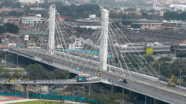 Avances de la ingenieria-puente Edilberto echeverri mejìa
