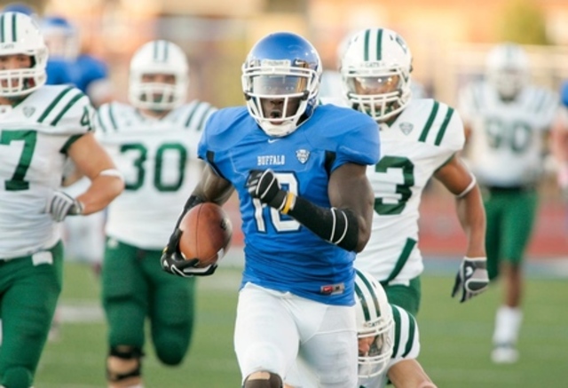 Anderson To Young For the 2nd Longest Pass in UB History