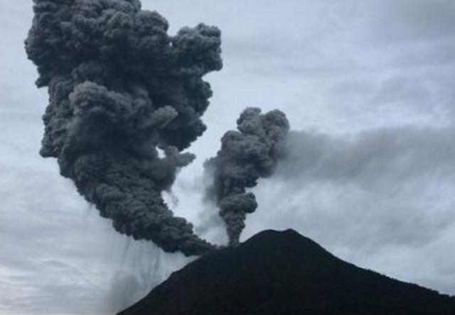 Mount Agung erupts in Bali