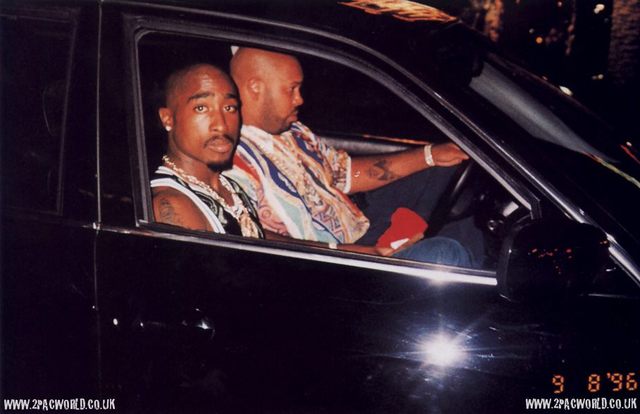 2pac dies...
