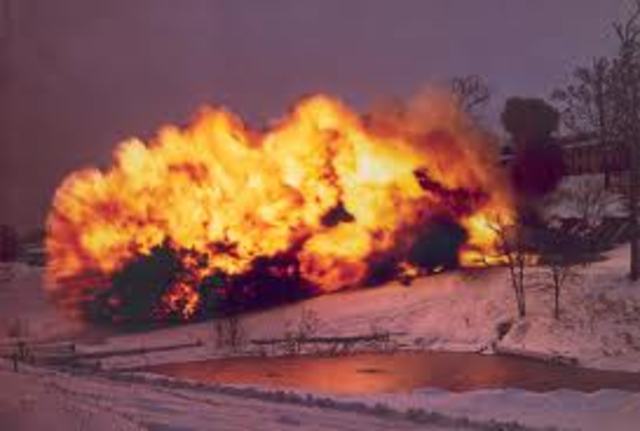 The second Springhill Mining Disaster occurs killing 39