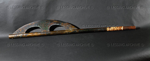 Battle axe 1975 B.C