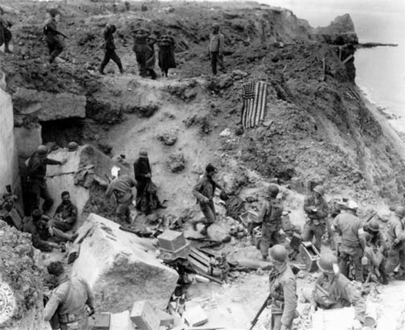 US attacks Pointe du Hoc