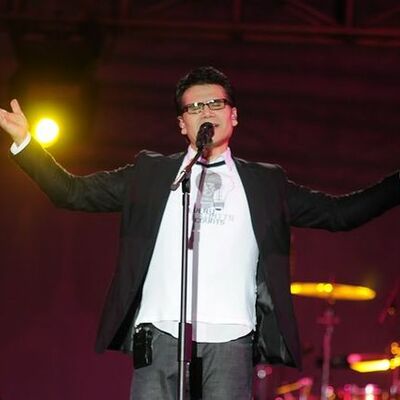 Timeline: JESUS ADRIAN ROMERO