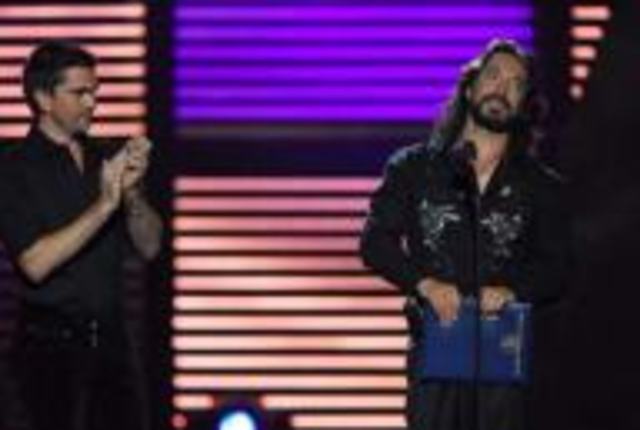 inicio su cerrera como solista