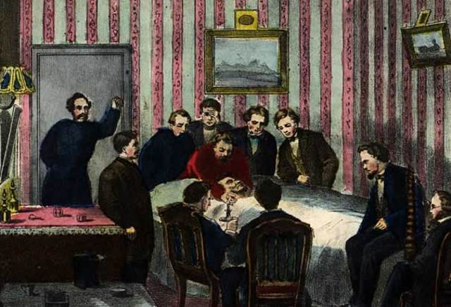 President Abraham Lincoln dies