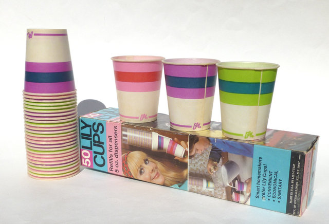 Lily-Tulip cup seller