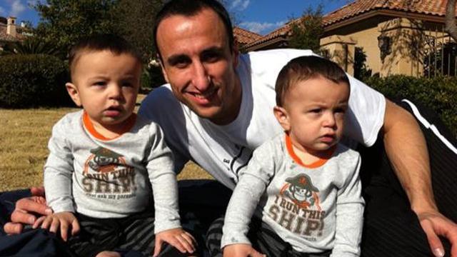 Nacimiento de sus mellizos