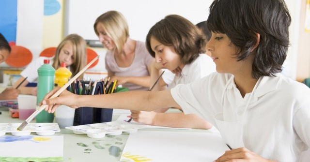 se aplican ideas pedagogicas de la escuela activa y nueva