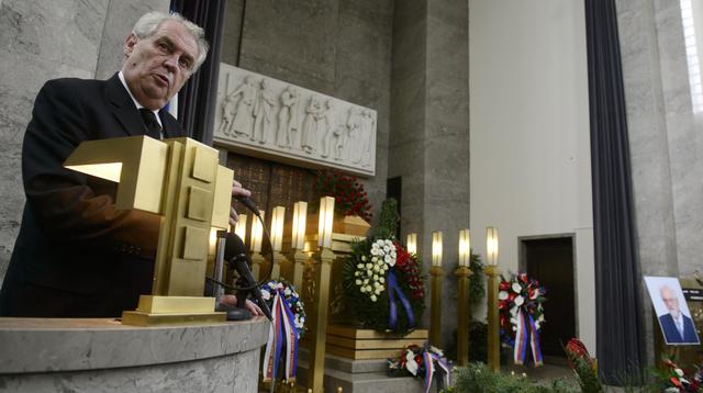 Zeman o Valtru Komárkovi