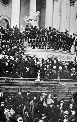 President Lincoln is inaugurated