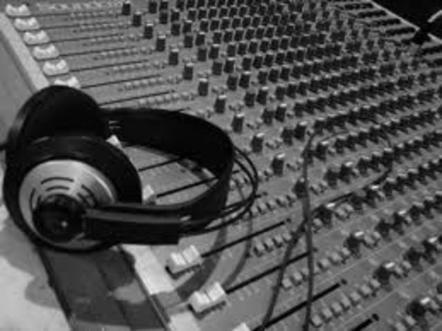 De Aqui en Adelante la Radio se consolida como un medio de gran potencia