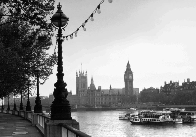 COMIENZA EL VIAJE (DE LONDRES A SUEZ)