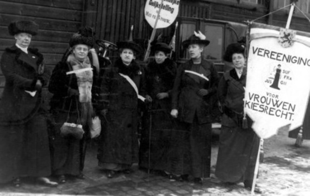 VVV: Vrije Vrouwenvereniging opgericht