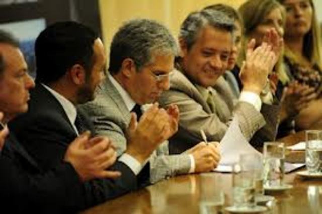 PRIMER PLAN DE TRABAJO