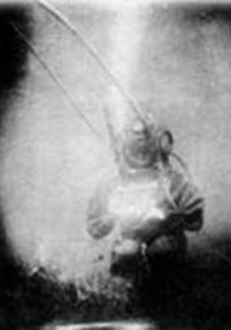 First Underwater Photo