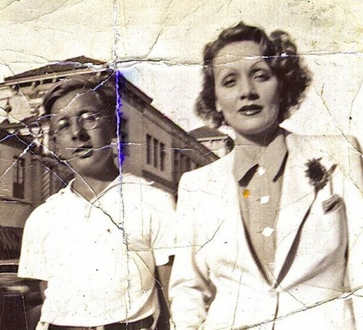 Ray Bradbury is Born