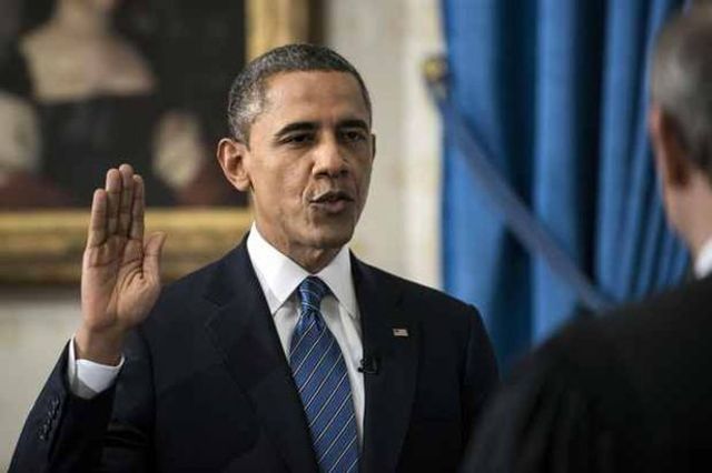 Barrack Obama sworn in as first black US President
